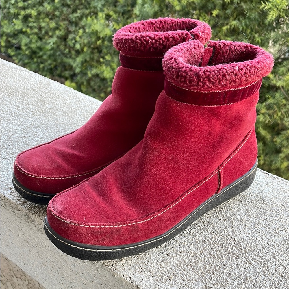 Warm Fleece Linda Red Suede Ankle Boots